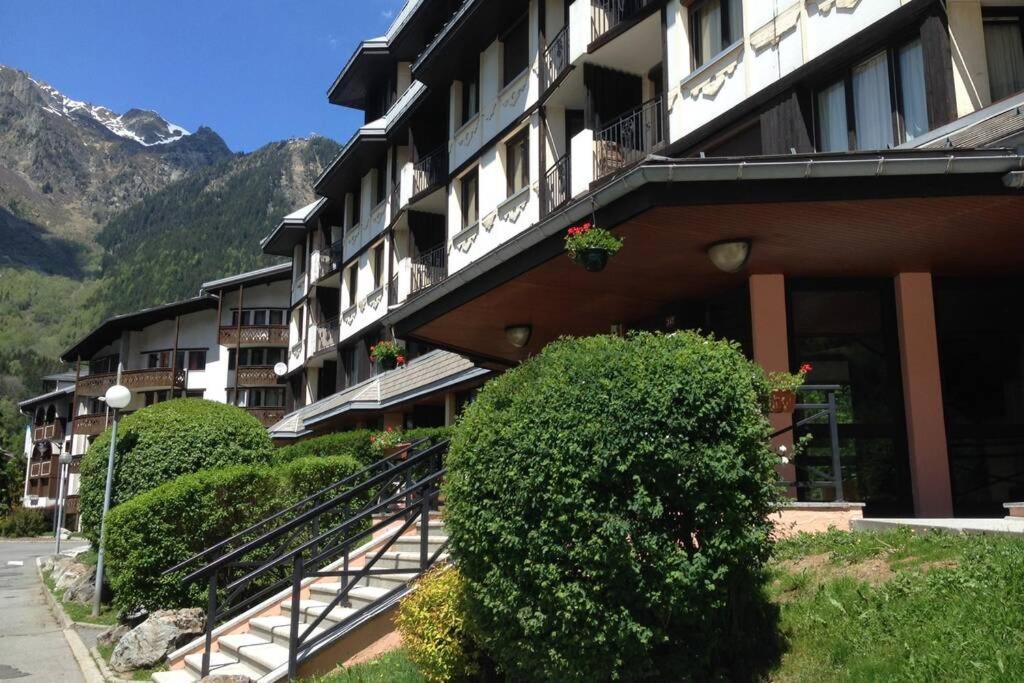 Au Coeur De Chamonix, Un Ecrin De Verdure Daire Dış mekan fotoğraf